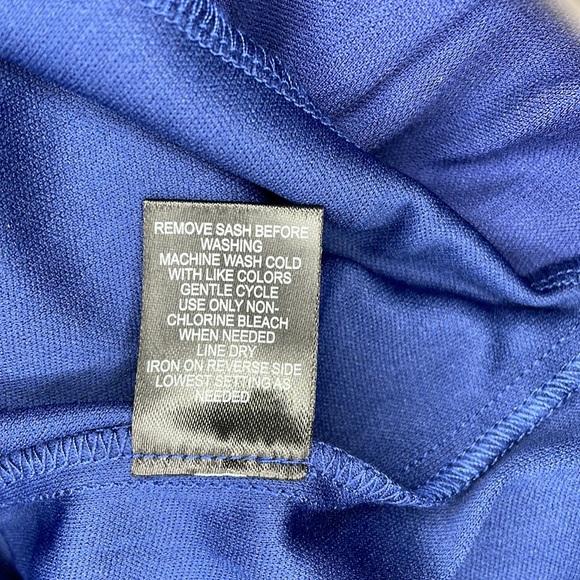 NWT Row A blue romper with scalloped neck, large - Picture 10 of 10